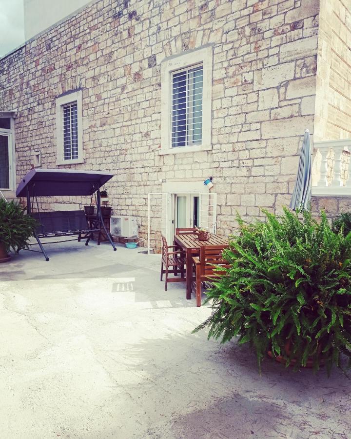 Dimora Dalia - Puglia Mia Apartments Монополи Екстериор снимка
